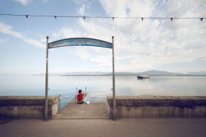 Beau rivage à Nyon vue sur le lac de Genève