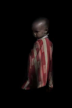 Portrait d'un jeune enfant Massai en Tanzanie